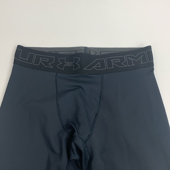 Under Armour Compression Leggings Size Medium Black waist band New NWOT - Picture 3 of 13